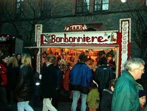 Bonbonniere beim Weihnachtsmarkt Oberwesel, Rhein, 13. Dez. 1998, Foto 3  Wilhelm Hermann, Oberwesel